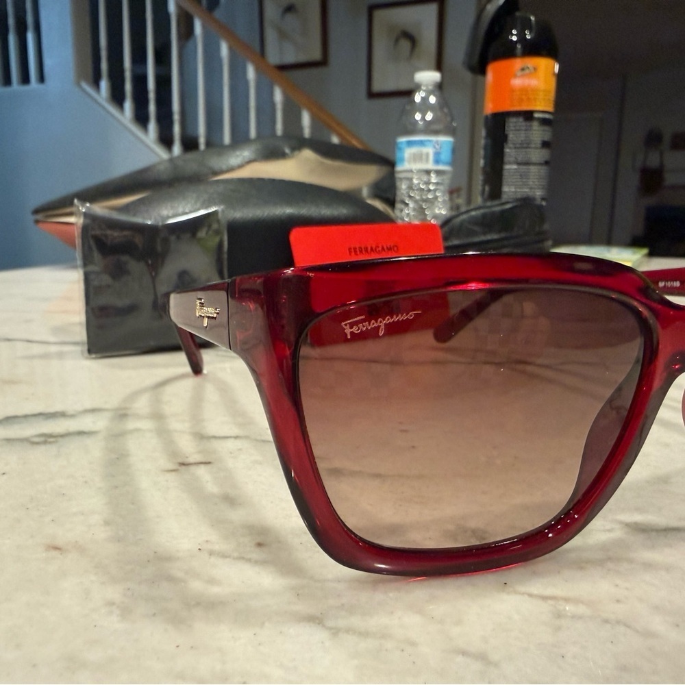 Salvatore Ferragamo SF1018S Sunglasses in Crystal Wine with Grey Gradient Lenses - Picture 16 of 16